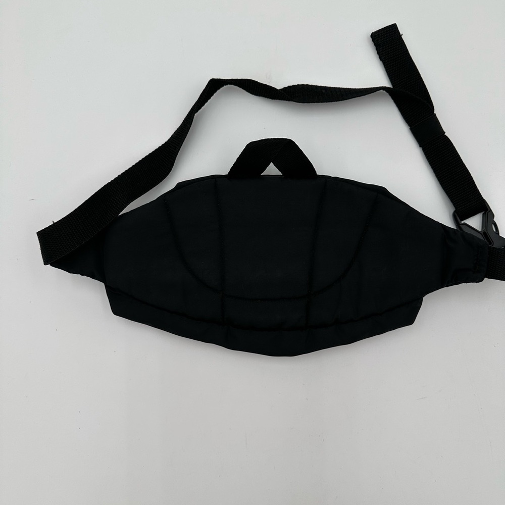 Adidas Black Belt Bag with Sporty Minimalist Design - Picture 2 of 8